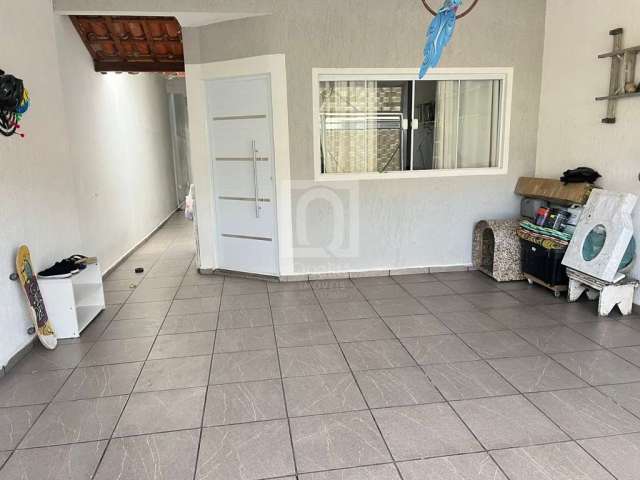 Imperdível Casa à Venda em Sorocaba-SP, Parque São Bento! 3 Quartos, 1 Suíte, 2 Salas, 3 Banheiros, 2 Vagas de Garagem, 150m²!