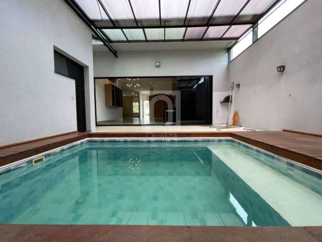 Casa à venda no Condomínio Giverny, 3 Suítes, Piscina e Espaço Gourmet