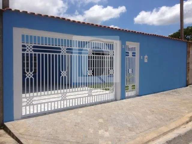 Casa à venda no Jardim Morumbi, Sorocaba | 3 quartos e 2 suítes