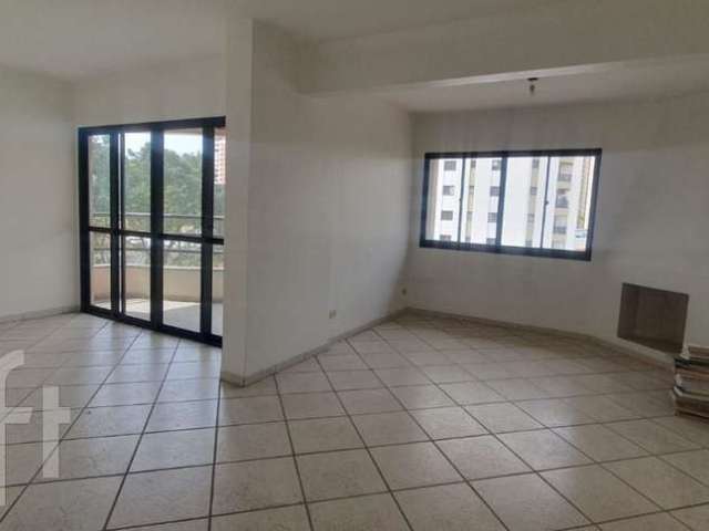 Apartamento à venda em Campo Belo com 115 m², 3 quartos, 1 suíte, 1 vaga