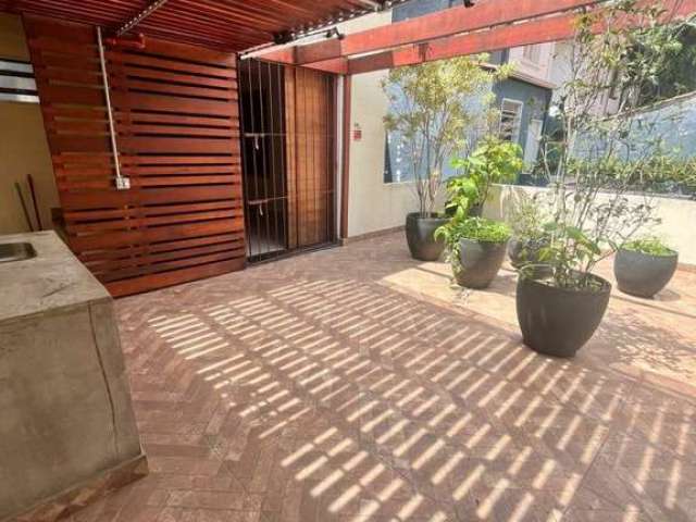 Casa à venda em Jardim América com 600 m², 3 quartos, 3 suítes, 2 vagas