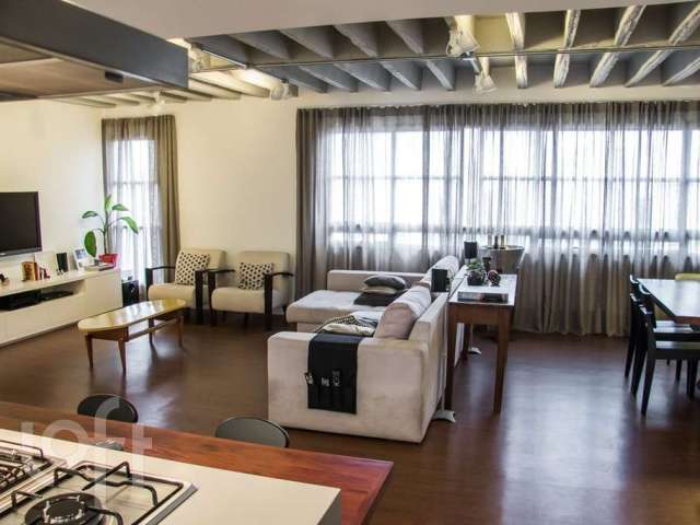 Apartamento à venda em Campo Belo com 130 m², 3 quartos, 2 suítes, 2 vagas