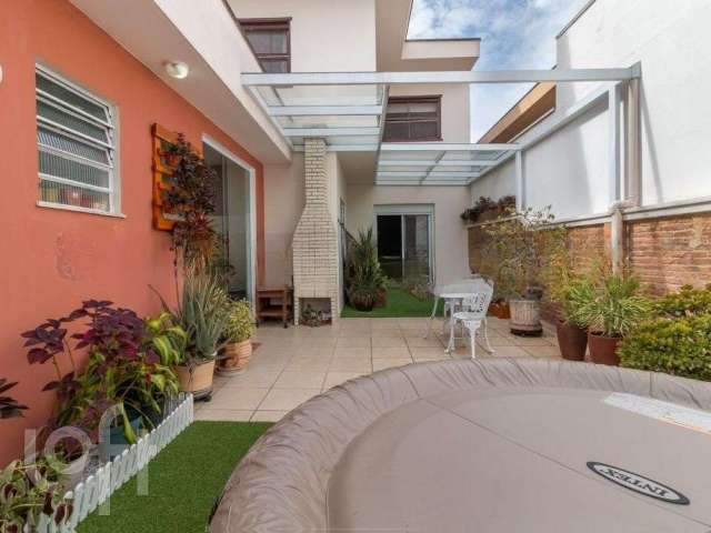 Casa à venda em Cursino com 318 m², 4 quartos, 2 suítes, 6 vagas