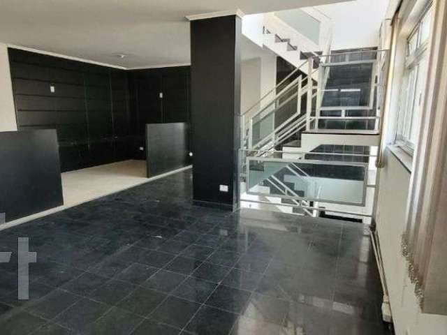 Casa à venda em Santana com 360 m², 5 quartos, 5 vagas