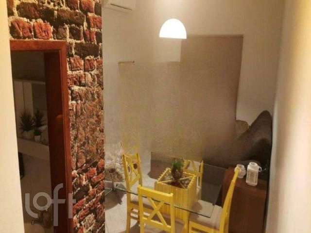 Casa à venda em Tremembé com 130 m², 2 quartos, 1 suíte, 3 vagas