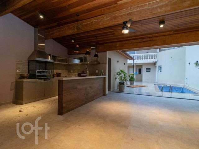 Casa à venda em Bela Vista com 280 m², 5 quartos, 2 suítes, 7 vagas