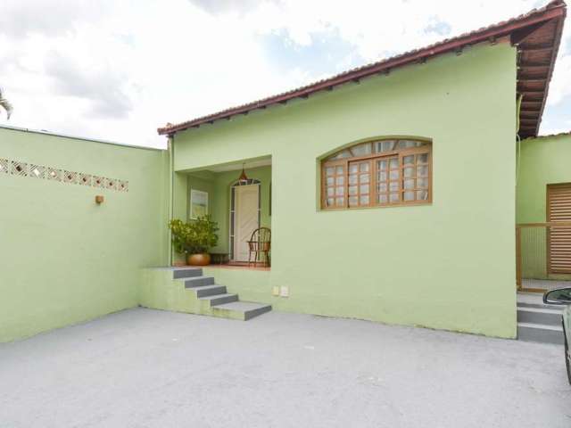 Casa com 4 quartos à venda na Rua José Rubens, 334, Caxingui, São Paulo, 194 m2 por R$ 1.450.000