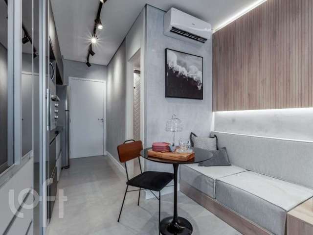 Apartamento à venda em Saúde com 37 m², 2 quartos