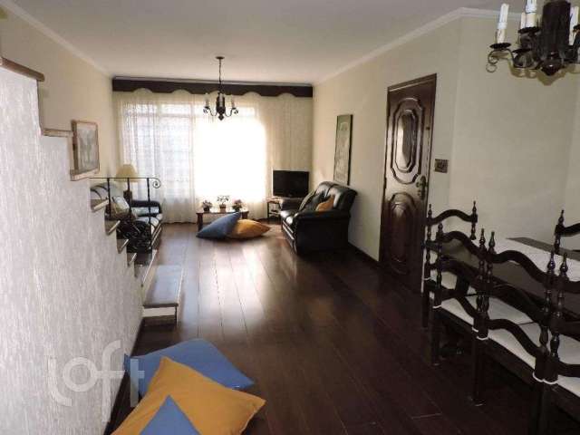 Casa à venda em Vila Mariana com 165 m², 3 quartos, 1 suíte, 2 vagas