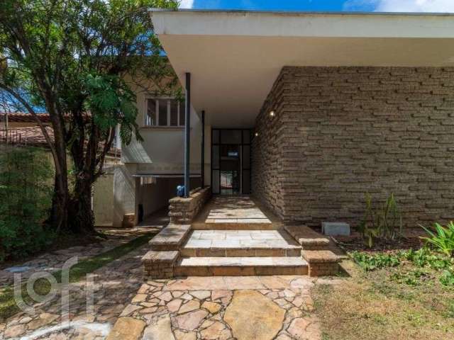 Casa à venda em Sumaré com 300 m², 4 quartos, 1 suíte, 4 vagas