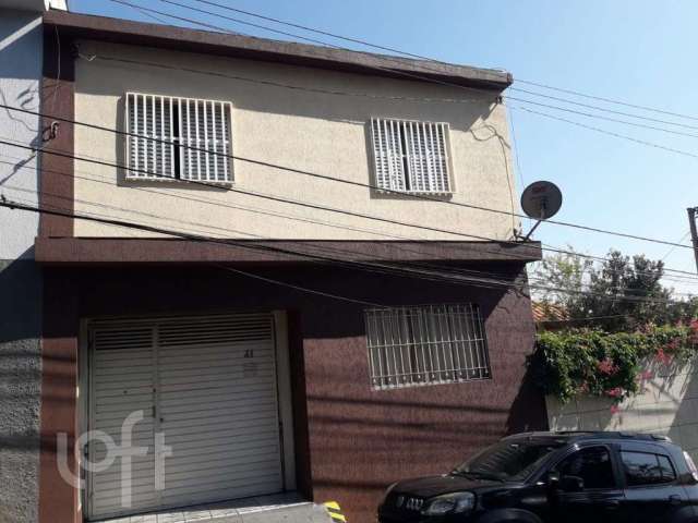 Casa à venda em Sapopemba com 188 m², 4 quartos, 1 suíte, 2 vagas