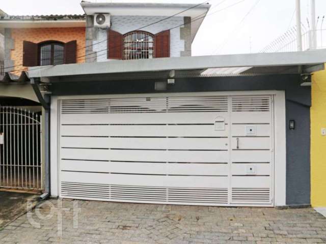 Casa à venda em Parque Interlagos com 201 m², 3 quartos, 1 suíte, 2 vagas