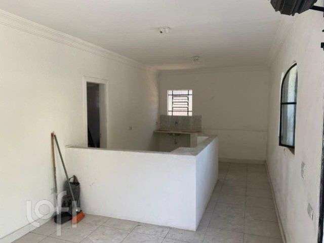 Casa à venda em Raposo Tavares com 250 m², 2 quartos, 2 vagas