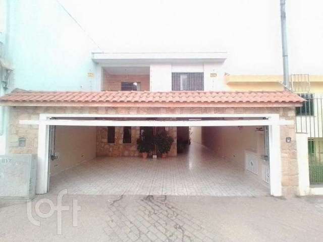 Casa à venda em Ipiranga com 192 m², 4 quartos, 2 suítes, 4 vagas