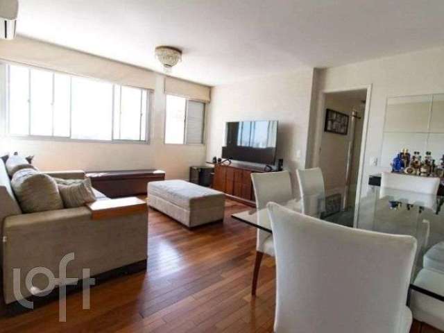 Apartamento à venda em Campo Belo com 85 m², 2 quartos, 1 suíte, 2 vagas