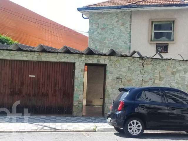 Casa à venda em Ipiranga com 220 m², 3 quartos, 1 suíte, 6 vagas