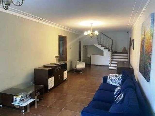 Casa à venda em Campo Belo com 650 m², 5 quartos, 1 suíte, 5 vagas