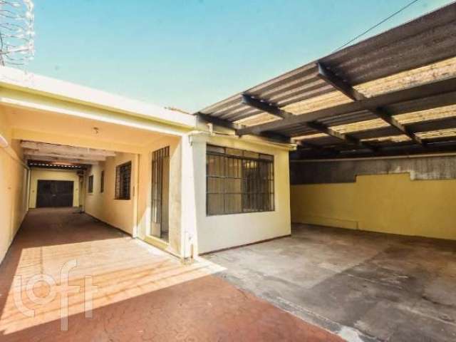 Casa à venda em Campo Belo com 300 m², 3 quartos, 1 suíte, 2 vagas