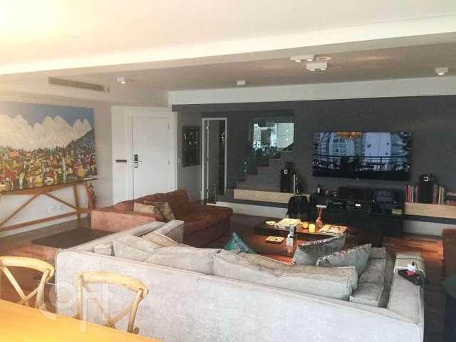 Apartamento à venda em Campo Belo com 258 m², 4 quartos, 4 suítes, 4 vagas