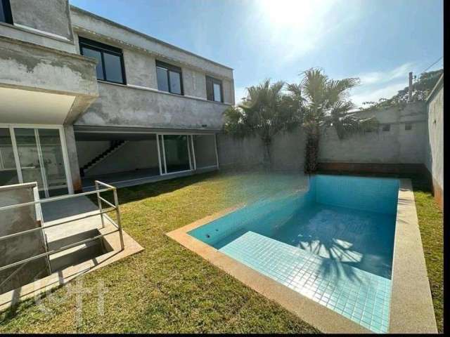 Casa à venda em Campo Belo com 505 m², 4 quartos, 4 suítes, 4 vagas