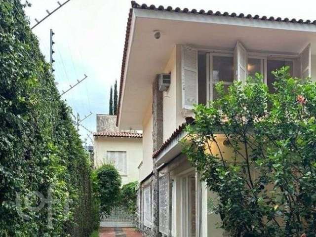 Casa à venda em Jardim Paulistano com 200 m², 2 quartos, 3 vagas