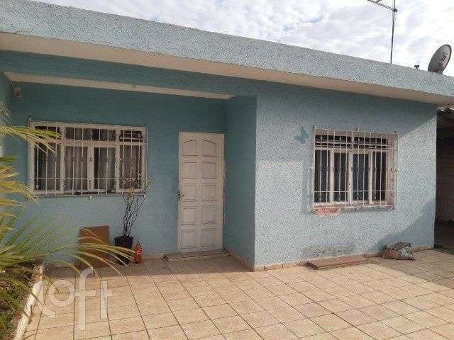 Casa à venda em Jardim Helena com 250 m², 2 quartos, 5 vagas