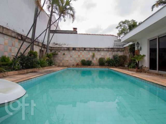 Casa à venda em Cursino com 500 m², 4 quartos, 1 suíte, 4 vagas