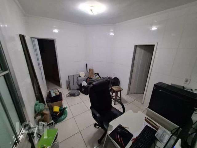 Casa à venda em Jardim Marajoara com 100 m², 3 quartos, 1 suíte, 2 vagas