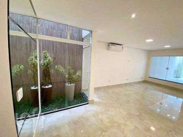 Casa à venda em Cursino com 200 m², 4 quartos, 4 suítes, 2 vagas