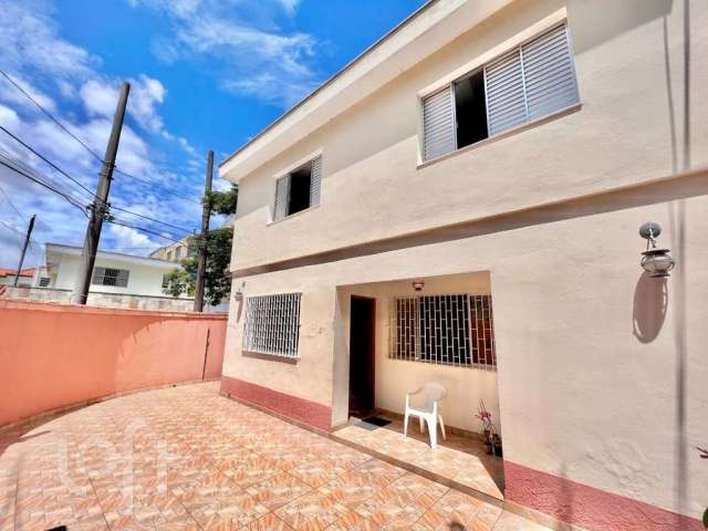 Casa à venda em Cidade Ademar com 214 m², 3 quartos, 3 suítes, 3 vagas