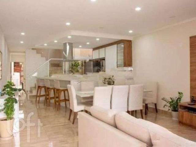 Casa à venda em Chácara Klabin com 200 m², 3 quartos, 3 suítes, 2 vagas