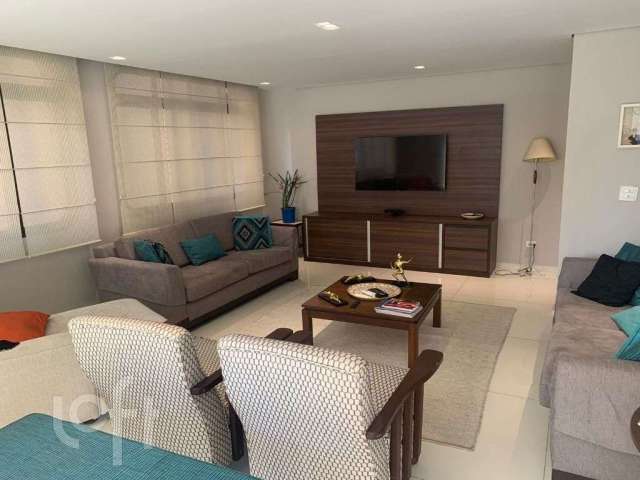 Apartamento à venda em Pinheiros com 220 m², 4 quartos, 3 suítes, 3 vagas