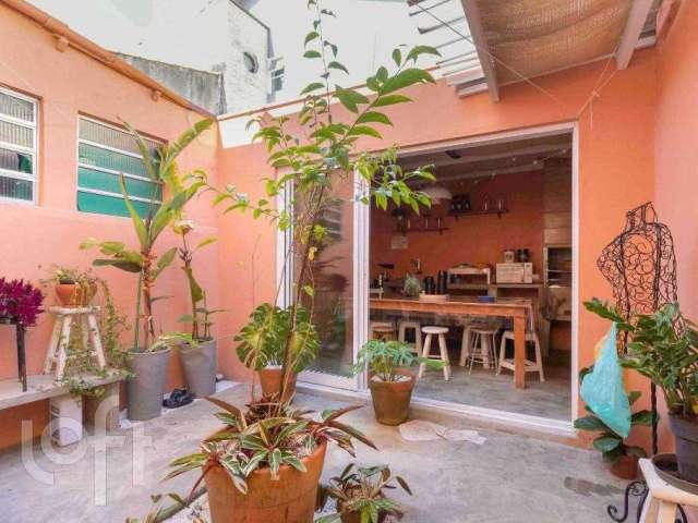 Casa à venda em Perdizes com 185 m², 3 quartos, 1 suíte, 1 vaga