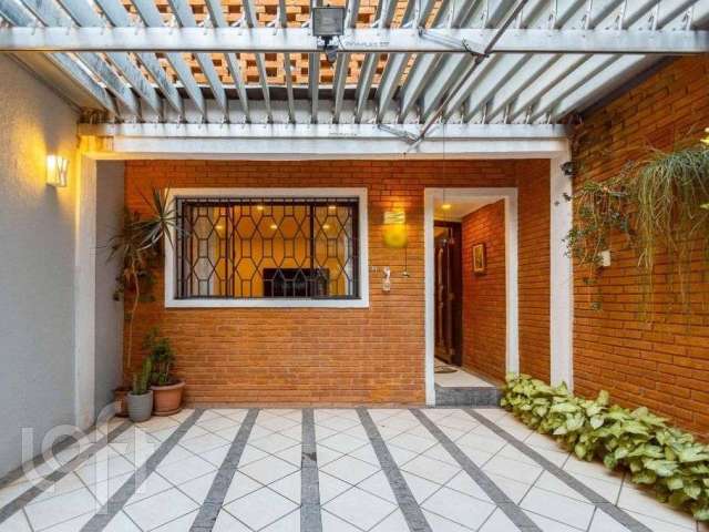 Casa à venda em Perdizes com 180 m², 2 quartos, 2 suítes, 2 vagas