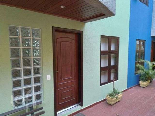 Casa à venda em Santo Amaro com 99 m², 3 quartos, 1 suíte, 2 vagas