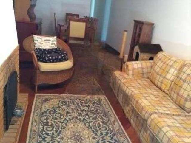 Casa à venda em Vila Sônia com 150 m², 4 quartos, 2 suítes, 2 vagas