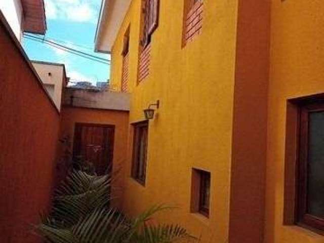 Casa à venda em Vila Sônia com 129 m², 3 quartos, 1 suíte, 1 vaga