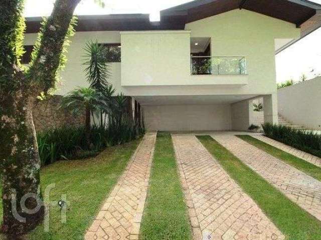 Casa à venda em Vila Sônia com 480 m², 4 quartos, 4 suítes, 6 vagas