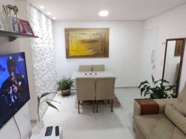 Apartamento com 02 dormitórios com sacada