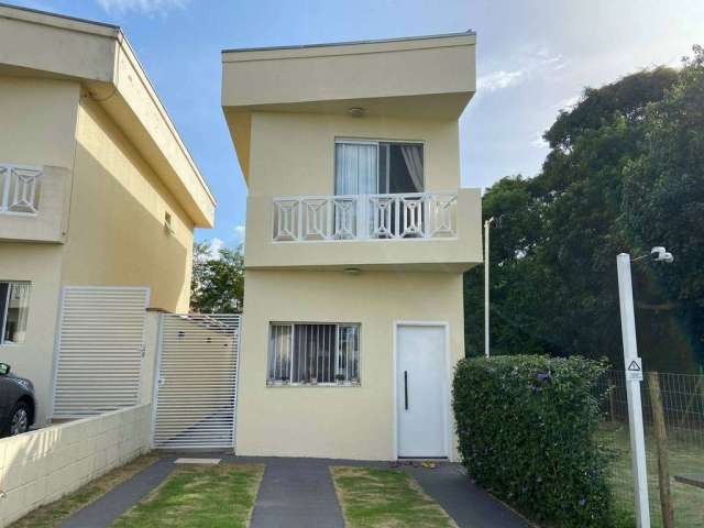 Casa Isolada, bem decorada com planejados