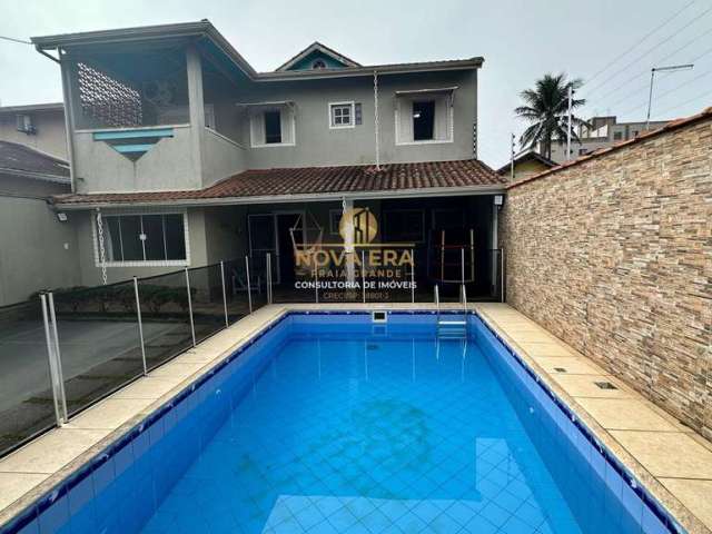 Casa Perto Praia,3dorm,área gourmet,piscina,quadra,2vagas,R$899mil aceita Banco