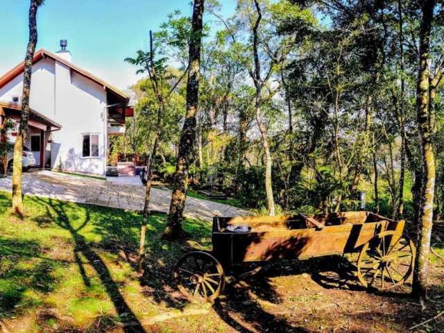 LINDA CASA EM GRAMADO, Mato Queimado, Gramado - RS