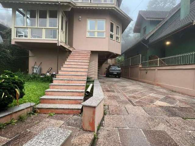 CASA EM  GRAMADO, Floresta, Gramado - RS