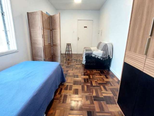 Apartamento à venda no bairro Azenha - Porto Alegre/RS