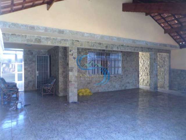 Casa com 3 quartos à venda na Avenida Presidente Kennedy, 15375, Jardim Imperador, Praia Grande, 153 m2 por R$ 680.000