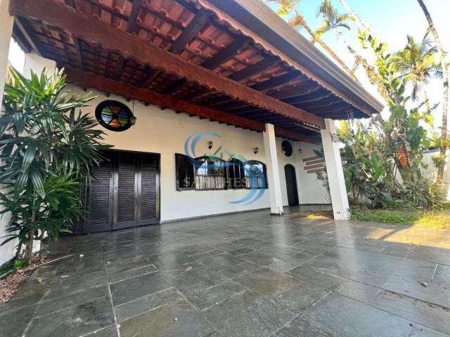 Casa com 3 quartos à venda na Avenida Presidente Kennedy, 15375, Jardim Imperador, Praia Grande, 250 m2 por R$ 960.000