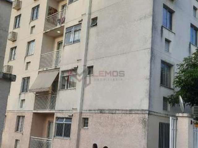 Excelente apartamento SEMI MOBILIADO no 3º andar no Condomínio West Residencial na Estrada da Posse