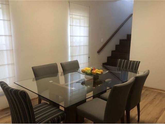 Casa com 3 quartos à venda na Rua Miguel Mota, 456, Vila Canero, São Paulo por R$ 770.000