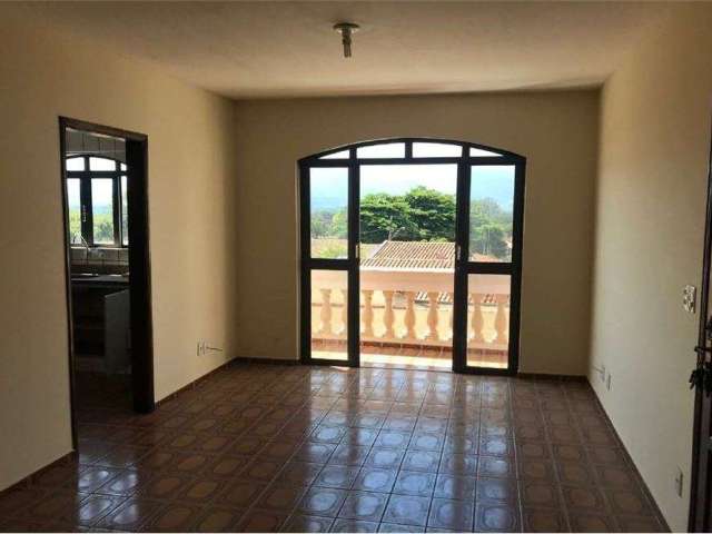 Apartamento com 3 quartos, 110m², à venda em Pindamonhangaba, Santana