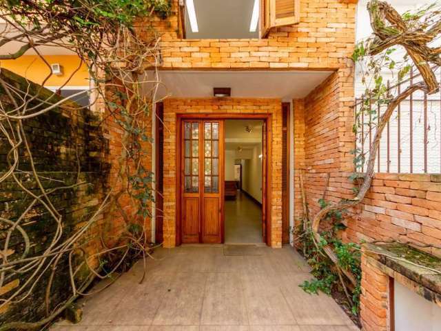 Casa com 2 quartos, 93m², à venda em São Paulo, Vila Madalena